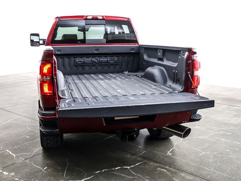 Used 2019 GMC Sierra 2500 Denali w/ Duramax Plus Package image 23