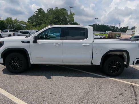 Used 2026 GMC Sierra 1500 Elevation AWD/4WD image 5