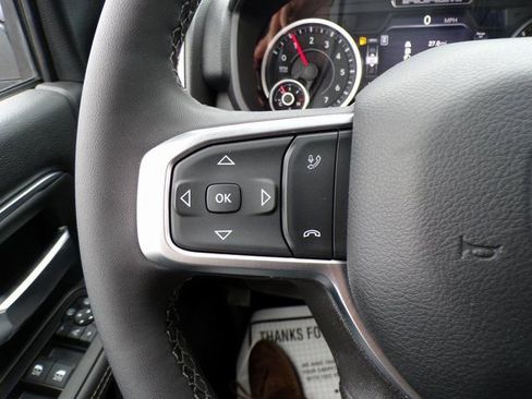 New 2025 RAM 2500 Big Horn AWD/4WD image 17