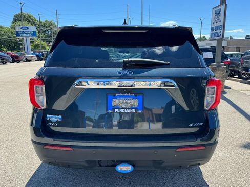 Used 2022 Ford Explorer XLT w/ Class IV Trailer Tow Package AWD/4WD image 4