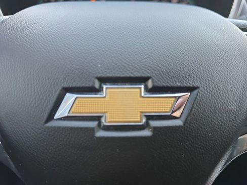 Used 2021 Chevrolet Equinox LT image 5