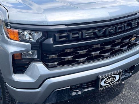 Used 2025 Chevrolet Silverado 1500 Custom w/ LPO, Dark Essentials Package AWD/4WD image 29