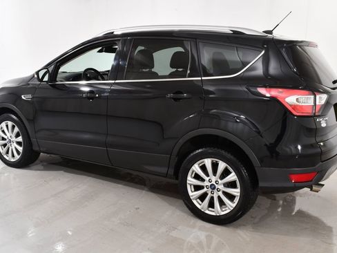 Used 2017 Ford Escape Titanium AWD/4WD image 15