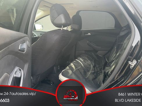 Used 2013 Ford Focus Titanium w/ Titanium Handling Pkg image 16