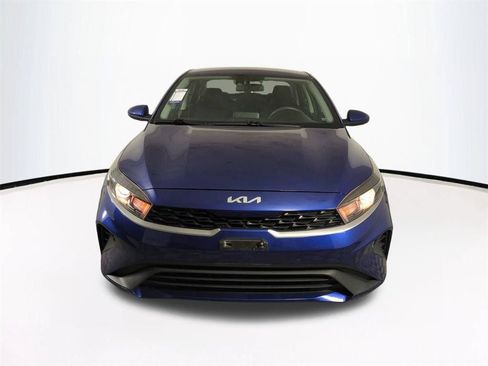 Used 2024 Kia Forte LXS FWD image 3