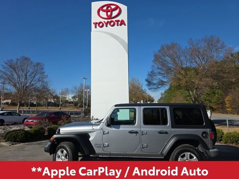 Used 2021 Jeep Wrangler Unlimited Sport image 3