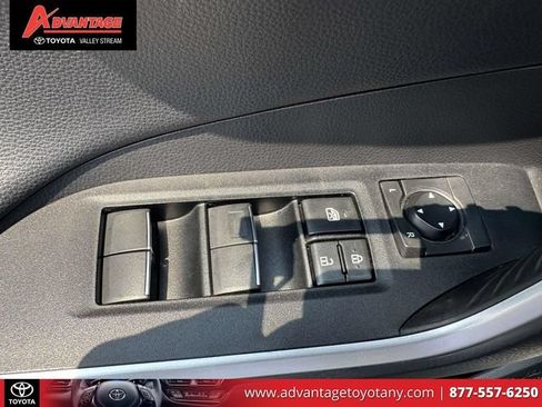 Certified 2021 Toyota RAV4 XSE AWD/4WD image 21