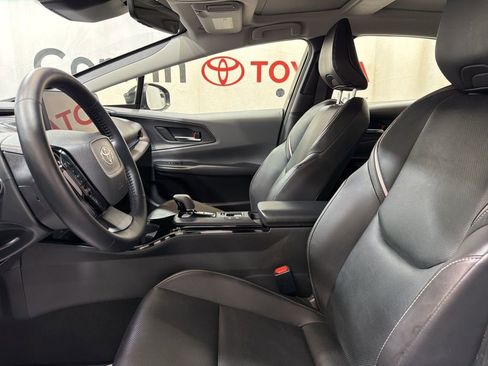Used 2025 Toyota Prius Limited image 23