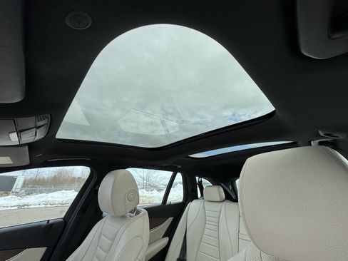 Used 2019 Mercedes-Benz E 450 4MATIC Wagon image 32