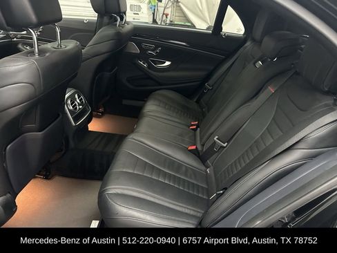 Used 2020 Mercedes-Benz S 560 Sedan image 15