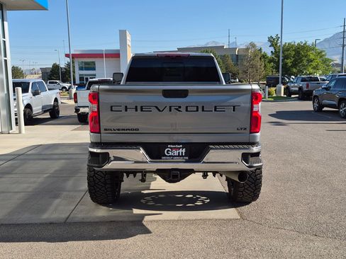 Used 2024 Chevrolet Silverado 3500 LTZ w/ LTZ Premium Package AWD/4WD image 4