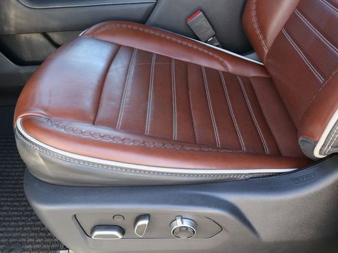 Used 2024 GMC Sierra 2500 Denali Ultimate image 23