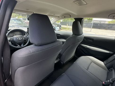 Used 2023 Toyota Corolla LE FWD image 15