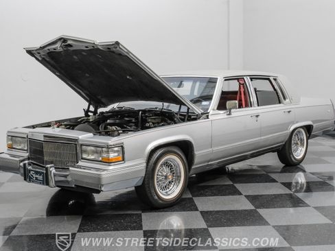 Used 1991 Cadillac Brougham image 35