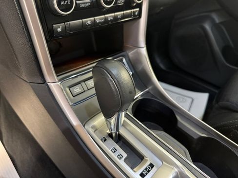 Used 2019 Subaru Ascent Premium w/ Popular Package #3 AWD/4WD image 21