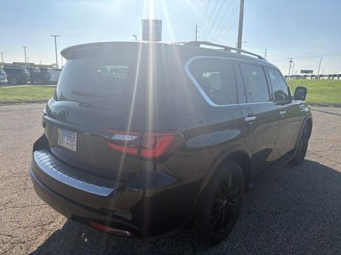 Used 2018 INFINITI QX80 4WD w/ Driver Assistance Package image 5