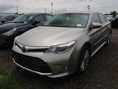 Used 2018 Toyota Avalon Limited w/ Carpet Mat Package