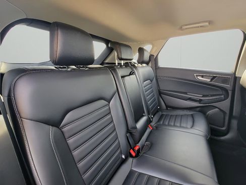 Used 2024 Ford Edge SEL AWD/4WD image 29