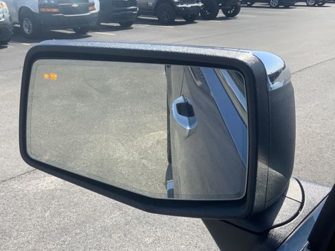 Used 2024 Chevrolet Silverado 1500 LTZ w/ LTZ Premium Package image 21