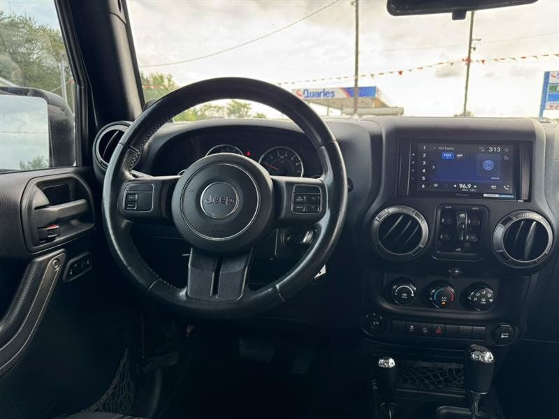 Used 2012 Jeep Wrangler Unlimited Sport AWD/4WD image 13