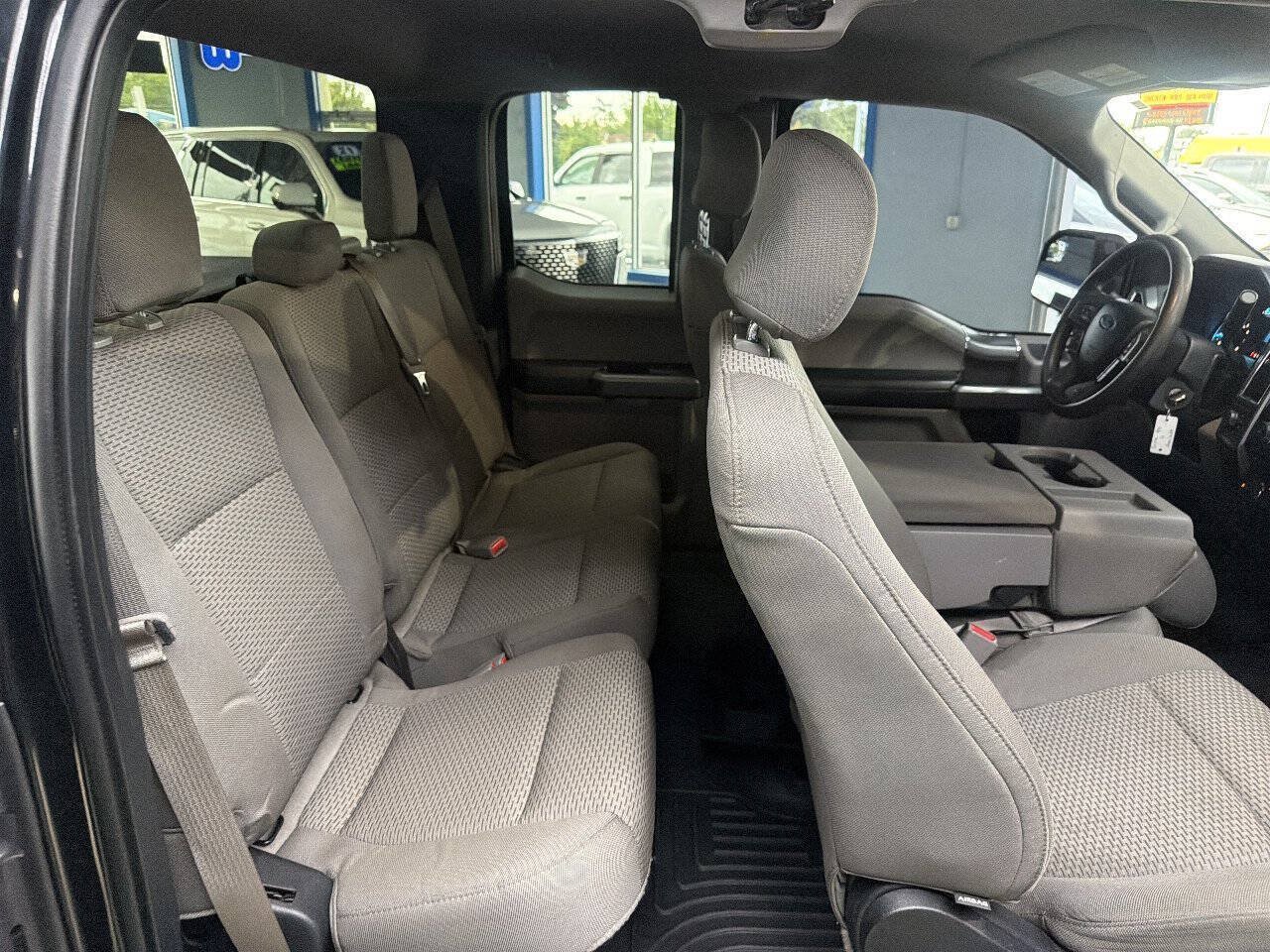 Used 2015 Ford F150 XLT w/ XTR Package AWD/4WD image 18