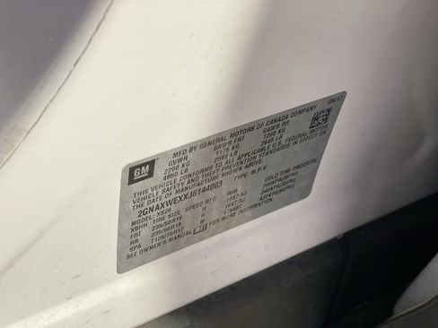 Used 2018 Chevrolet Equinox Premier image 20