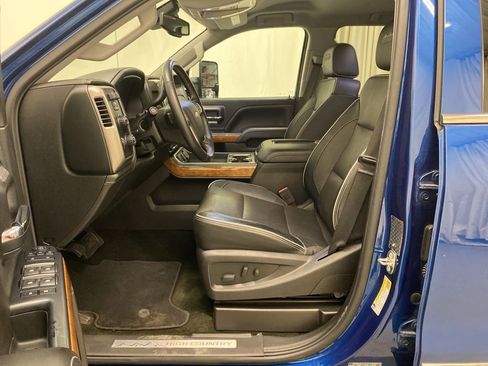 Used 2017 Chevrolet Silverado 3500 High Country image 14