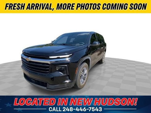 Used 2024 Chevrolet Traverse LS AWD/4WD image 6