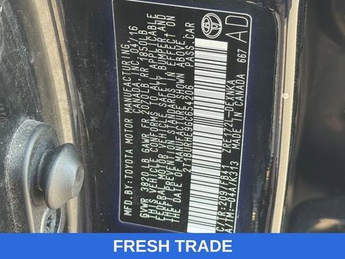 Used 2016 Toyota Corolla LE image 27