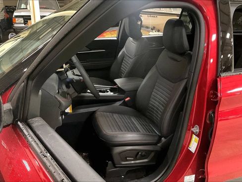 New 2026 Ford Explorer ST-Line w/ ST-Line Street Pack AWD/4WD image 9