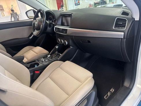 Used 2016 MAZDA CX-5 Touring image 13