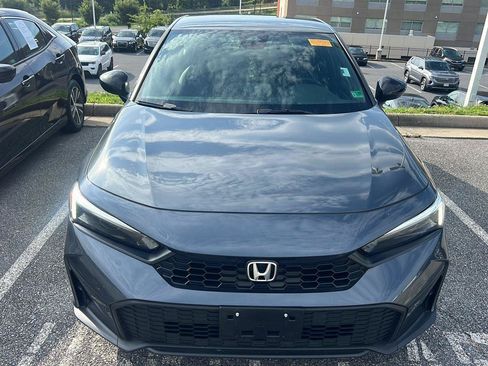 Used 2025 Honda Civic Sport image 7