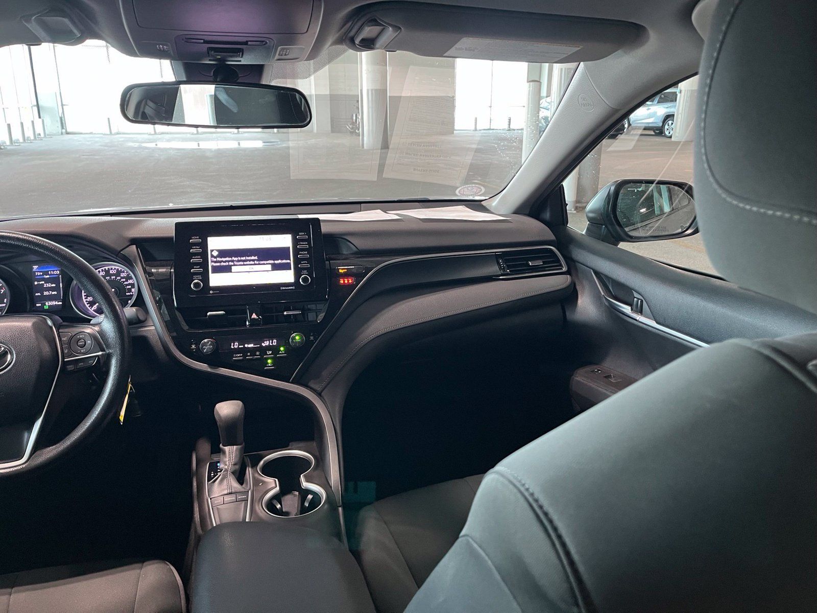Used 2022 Toyota Camry LE FWD image 34