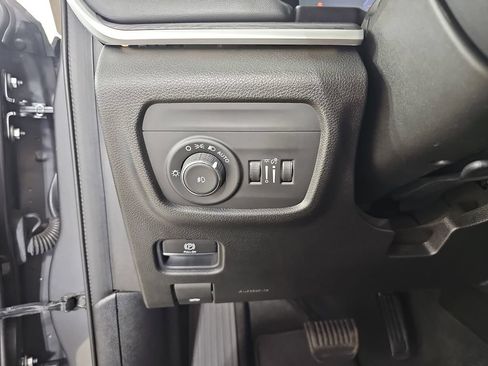 Used 2021 Jeep Grand Cherokee L Limited w/ Trailer Tow Package AWD/4WD image 33