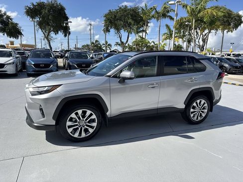 Used 2024 Toyota RAV4 XLE Premium FWD image 10
