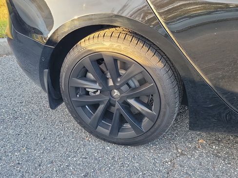 Used 2022 Tesla Model 3 Long Range image 14