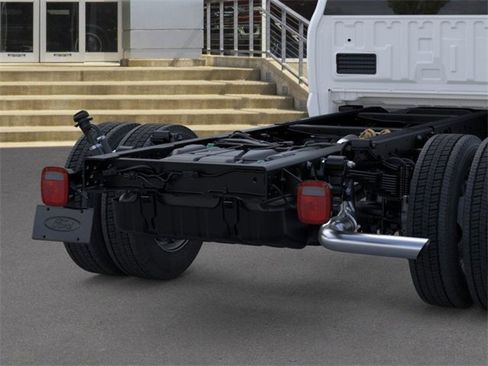 New 2026 Ford F450 XL w/ XL Chrome Package image 21