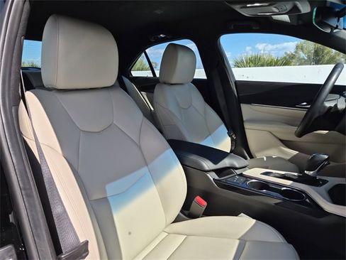 Certified 2024 Cadillac CT4 Luxury image 19