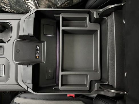 New 2026 GMC Sierra 1500 AT4 AWD/4WD image 37