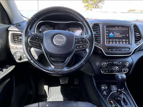 Used 2021 Jeep Cherokee Trailhawk w/ Technology Group image 5