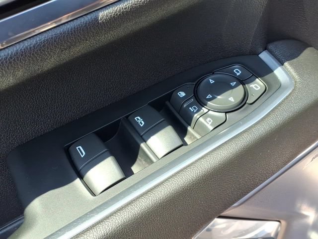 Used 2024 Chevrolet Silverado 2500 High Country w/ Technology Package AWD/4WD image 23