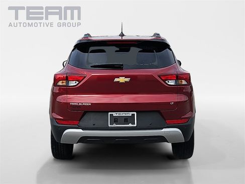 Used 2022 Chevrolet TrailBlazer LT w/ Confidence II Package image 6