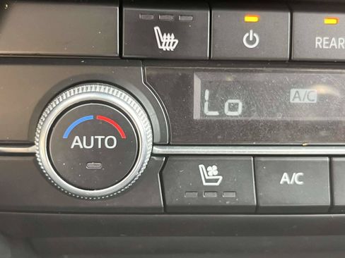 Used 2023 MAZDA CX-9 Touring Plus AWD/4WD image 30