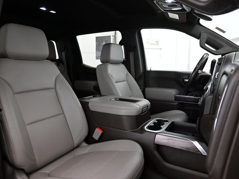 Used 2021 Chevrolet Silverado 1500 LTZ image 25