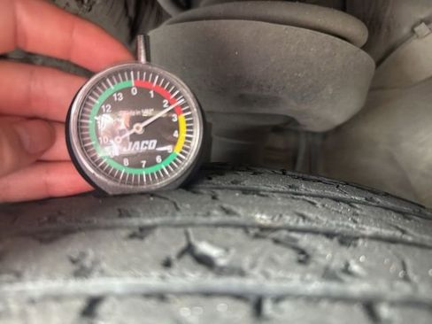 Used 2024 Toyota Corolla Cross L image 7