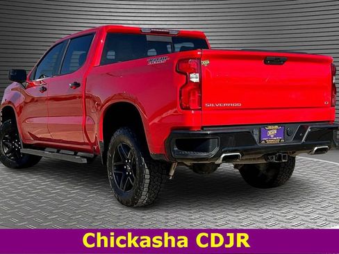 Used 2021 Chevrolet Silverado 1500 LT Trail Boss w/ Convenience Package II image 4
