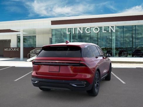 New 2026 Lincoln Nautilus Premier AWD/4WD image 8