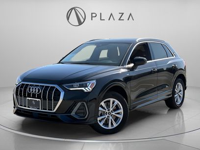 Certified 2025 Audi Q3 2.0T Premium Plus w/ Premium Plus Package