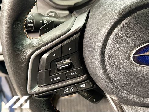 Used 2022 Subaru Crosstrek 2.5i Limited w/ Moonroof Package 1 image 11