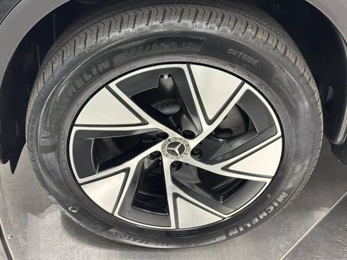 Certified 2024 Mercedes-Benz GLC 300 4MATIC image 13
